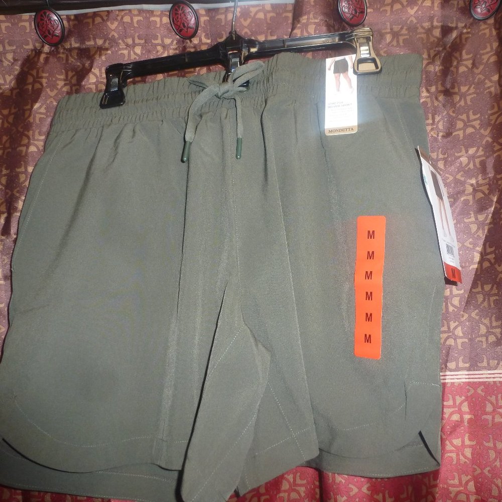 Mondetta Women's Pull-on Short (Burnt Olive) size Medium 8-10